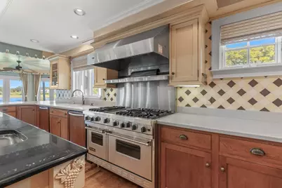 4390 Main, Barnstable, MA 02637 - Photo 11