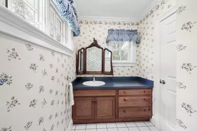 4390 Main, Barnstable, MA 02637 - Photo 31