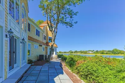 4390 Main, Barnstable, MA 02637 - Photo 33