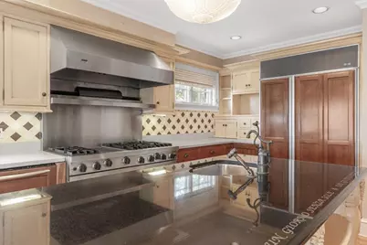 4390 Main, Barnstable, MA 02637 - Photo 11