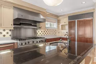 4390 Main, Barnstable, MA 02637 - Photo 11