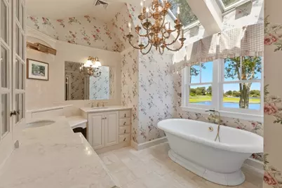 4390 Main, Barnstable, MA 02637 - Photo 21