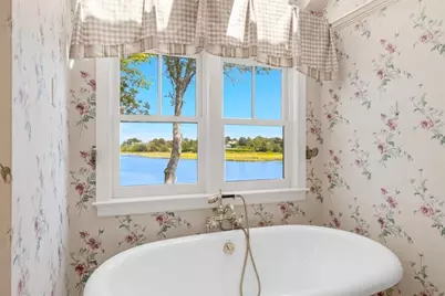 4390 Main, Barnstable, MA 02637 - Photo 21