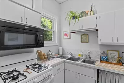 21 Federal Street, Warren, RI 02885 - Photo 11