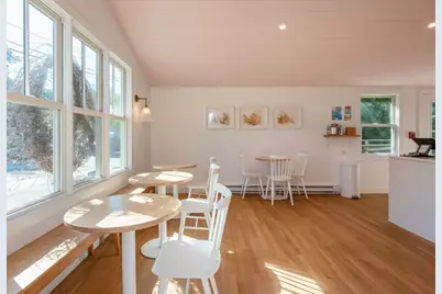 162 Main St, Essex, MA 01929 - Photo 15
