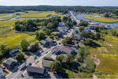 162 Main St, Essex, MA 01929 - Photo 3