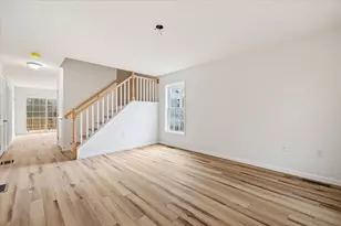 148 A Tory Fort Ln, Worcester, MA 01602 - Photo 5