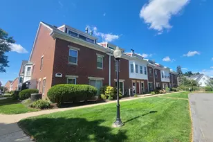 152 Quincy Shore Dr, Quincy, MA 02171 - Photo 1