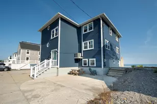 52 Oceanside Dr, Scituate, MA 02066 - Photo 3