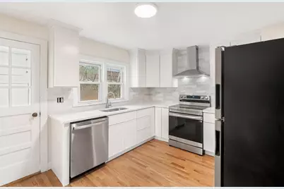 10 Dulgarian Tr #10, Chelmsford, MA 01824 - Photo 1