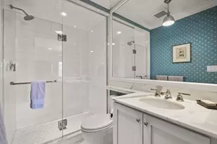 18 Marlborough St, Boston, MA 02116 - Photo 27