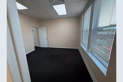 397 Moody St #2, Waltham, MA 02453 - Photo 3