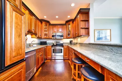 48 North Shore Drive #8, Dartmouth, MA 02748 - Photo 9