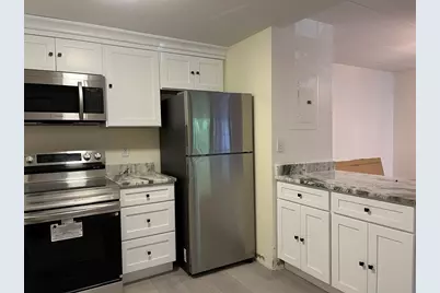 324 Washington St #103, Wellesley, MA 02481 - Photo 13