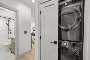 29 S Munroe, Boston, MA 02122 - Photo 17