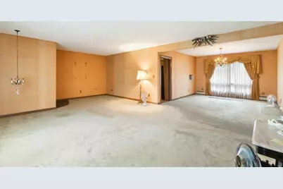 4R Forest Street, Peabody, MA 01960 - Photo 13