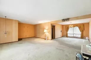 4R Forest St, Peabody, MA 01960 - Photo 13