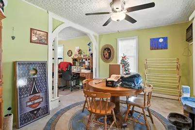 52 Emmett St, Chicopee, MA 01020 - Photo 17