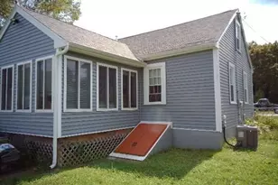 876 Autumn St, Dighton, MA 02764 - Photo 7