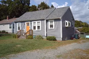 876 Autumn St, Dighton, MA 02764 - Photo 3