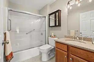 16 Eagle Dr, Tewksbury, MA 01876 - Photo 9