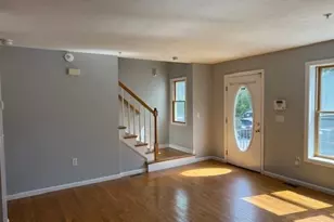 955 Pleasant St, Weymouth, MA 02189 - Photo 3