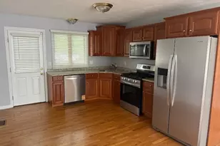 955 Pleasant St, Weymouth, MA 02189 - Photo 27