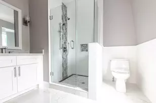 7 Lorenzo St, Boston, MA 02122 - Photo 19