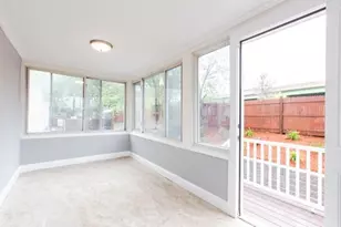 7 Lorenzo St, Boston, MA 02122 - Photo 27