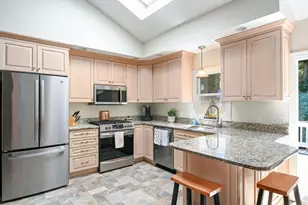 211 James Cir, Mashpee, MA 02649 - Photo 7