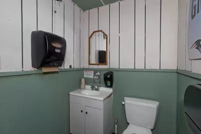 1747 Westover, Chicopee, MA 01020 - Photo 17