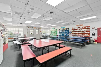 85 River St #2A, Waltham, MA 02453 - Photo 5