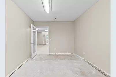 85 River St #6, Waltham, MA 02453 - Photo 27