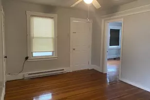 34-36 Mazarin St, Springfield, MA 01151 - Photo 9