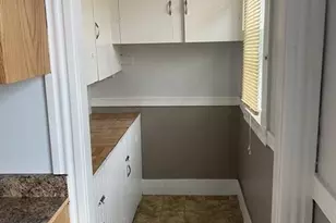 34-36 Mazarin St, Springfield, MA 01151 - Photo 7