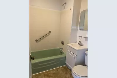 34-36 Mazarin Street, Springfield, MA 01151 - Photo 5