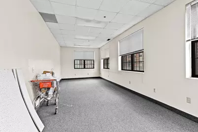 49 River St, Waltham, MA 02453 - Photo 15