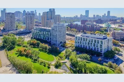 2 Earhart Street #720, Cambridge, MA 02141 - Photo 21