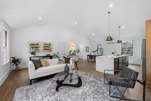 132 Elm St, Marblehead, MA 01945 - Photo 7