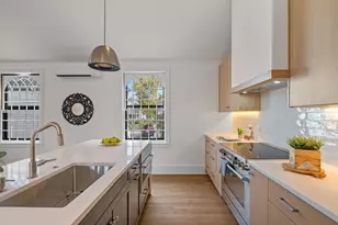 132 Elm St, Marblehead, MA 01945 - Photo 9