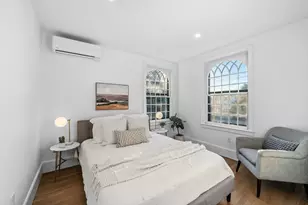 132 Elm St, Marblehead, MA 01945 - Photo 19