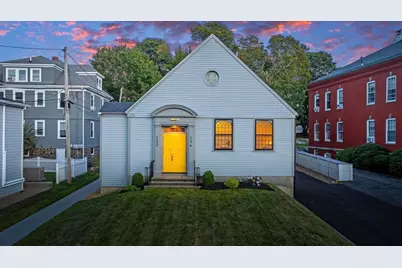 132 Elm Street, Marblehead, MA 01945 - Photo 33