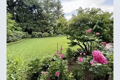 84 Garden St, Cambridge, MA 02138 - Photo 5