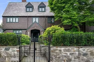 84 Garden St, Cambridge, MA 02138 - Photo 13