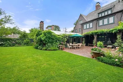84 Garden St, Cambridge, MA 02138 - Photo 9