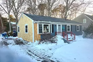 7 Yale Dr, Falmouth, MA 02536 - Photo 1