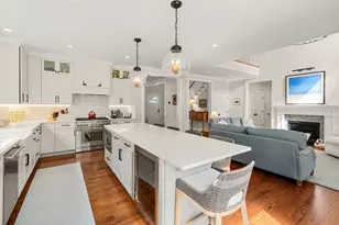 107 Horrigan Dr, Dedham, MA 02026 - Photo 7