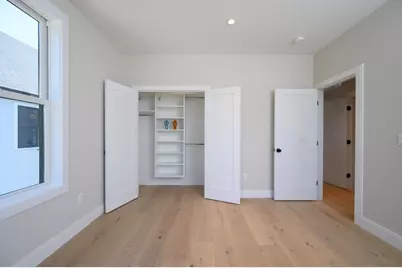 43 Chickatawbut St, Boston, MA 02122 - Photo 25