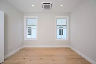 43 Chickatawbut St, Boston, MA 02122 - Photo 27