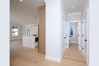 43 Chickatawbut St, Boston, MA 02122 - Photo 15